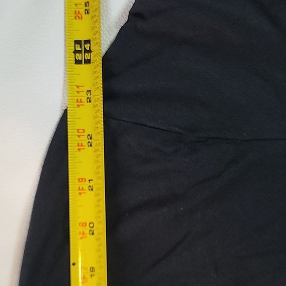 Unisex Adult Lizzo NAILS Graphic Tee XXL - Picture 5 of 8